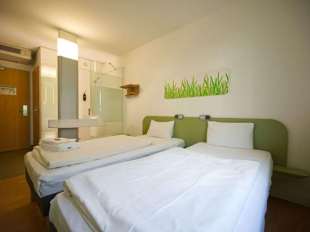 ไอบิส บัดเจ็ต เคิลน์ เมสเซอ Hotel โคโลญ ห้อง รูปภาพ