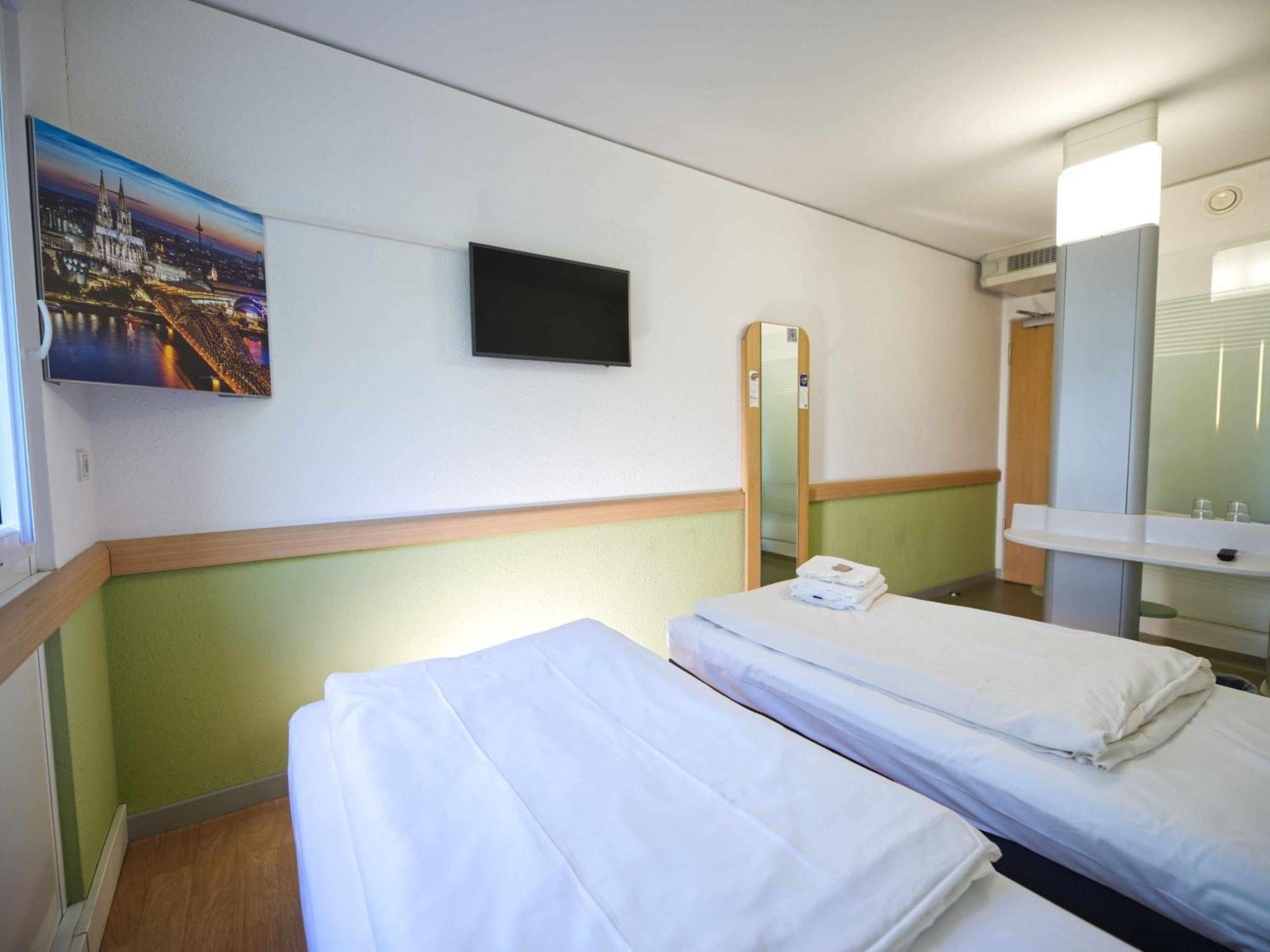 ไอบิส บัดเจ็ต เคิลน์ เมสเซอ Hotel โคโลญ ภายนอก รูปภาพ