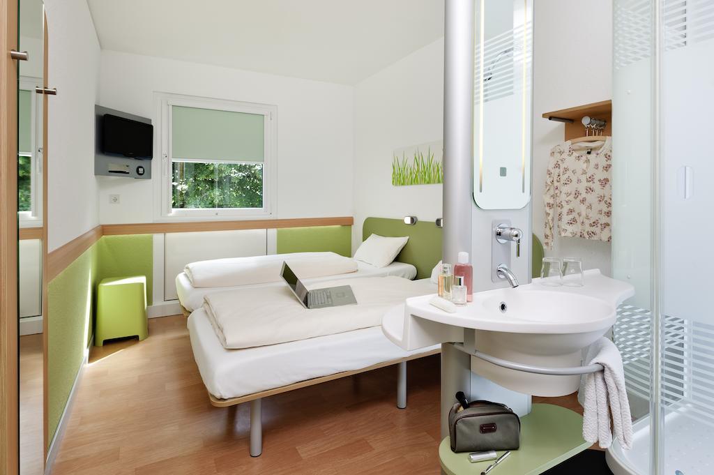 ไอบิส บัดเจ็ต เคิลน์ เมสเซอ Hotel โคโลญ ห้อง รูปภาพ